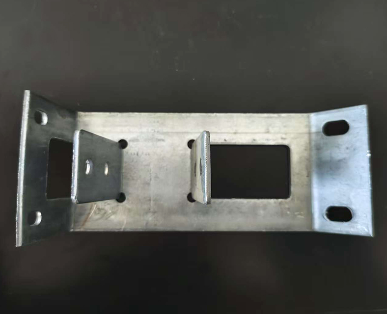 膜棚外遮陽、水槽連接立柱件